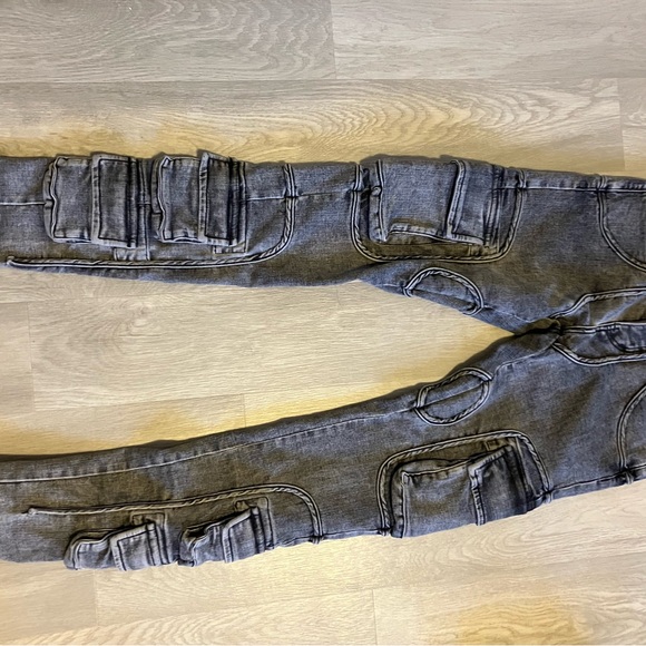 Men's Valabasas Slim Fit Utility Jeans - Charcoal - Picture 3 of 8